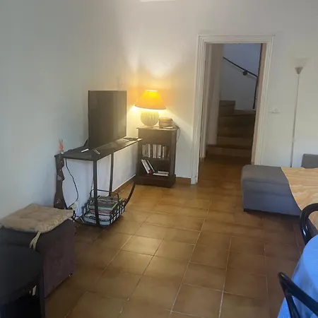 Rez De Jardin,bas De *