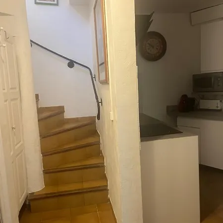 Διαμέρισμα Rez De Jardin,bas De
